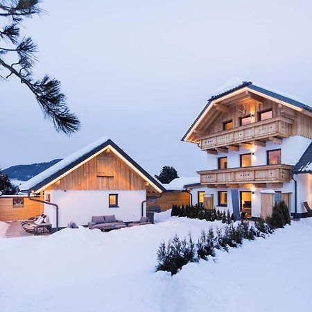 Pistenblick Alpin Sankt Margarethen im Lungau Dış mekan fotoğraf
